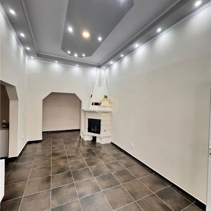 Spatiu versatil - 280 mp in Centru | Parcare in curte | Birouri, Servicii - Photo 1