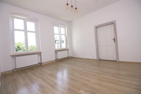 Dwa pokoje na wynajem - ścisłe centrum Stargardu - Zdjęcie 5