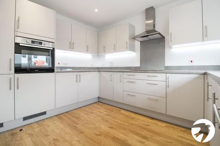 3 bedroom end of terrace house to rent - Photo 5