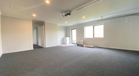 53 Thomson Avenue - Photo 4