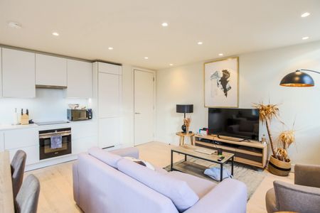 3 Bed Flat, Tower View House, E2 - Photo 3