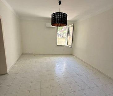 Location Appartement 2 pièces 64m² MAUGUIO 34130 - Photo 2