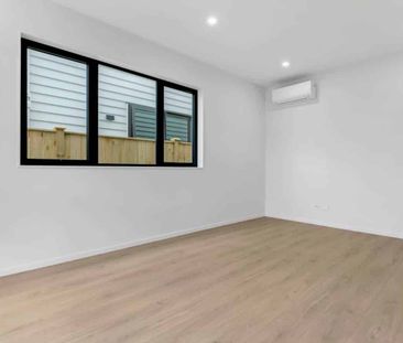 Brand new 5 Bedroom House at Prime Howick Location - Photo 5