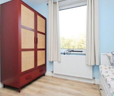 Ocean present this fantastic 2 double bedroom, terraced house on Ha... - Photo 6