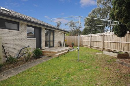 1/3 Eden Close, Mulgrave - Photo 3