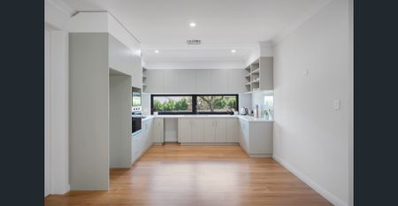 Modern Luxury Living in Prestigious Burnside - Photo 4