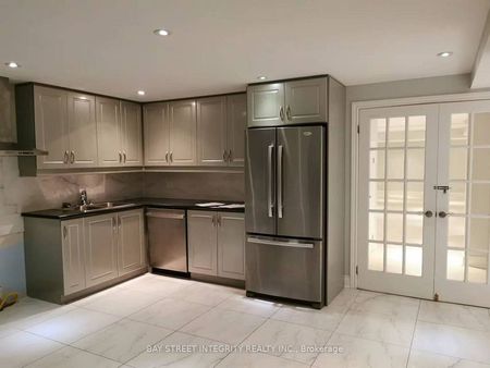 For Lease - 2 Lonsdale Court, Markham, Ontario - Photo 3