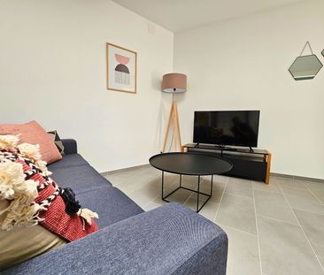 Modern Top-Floor Studio Near Metro - 15 Min to City Centre - Foto 2