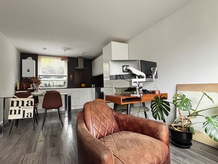 1 Bed Flat, Hervey Road, SE3 - Photo 3