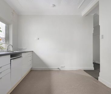 Unfurnished apartment in ideal location - Photo 6