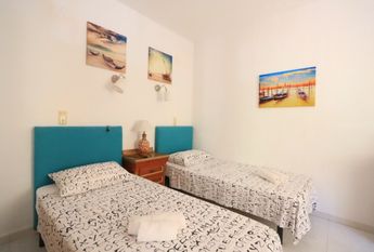 Villa for rent in Cumbre del Sol with 5 bedrooms