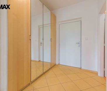 Pronájem bytu 3+kk v osobním vlastnictví 65 m², Holubice - Photo 2