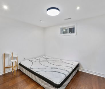 For Lease - 38 Clearbrooke Circle, Toronto, Ontario - Photo 5