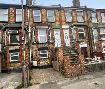2 bedroom property to rent - Photo 6