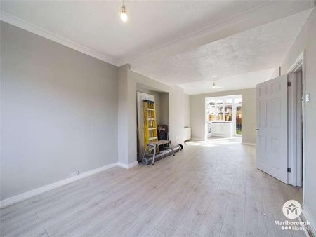 Becontree Avenue, Dagenham, RM8 - Photo 4