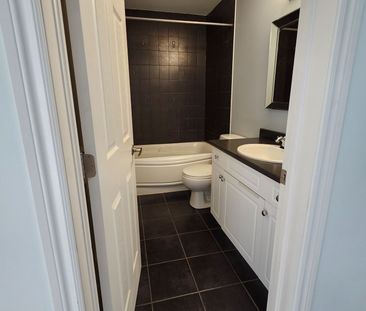 For Lease - 1005 Andora Avenue, Barrhaven, Ontario - Photo 1