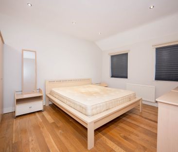 Apartment 3 Lily Court, 14a Deramore Park South, Belfast, BT9 5JY - Photo 5