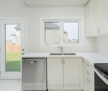 1468 Harker Street - Photo 3