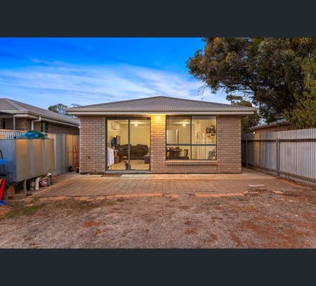 20A Underdown Rd, Elizabeth South, SA 5112 - Photo 5