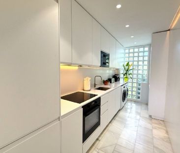 4 Bedroom Apartment For Rent in Puerto Banús, Málaga - Photo 5