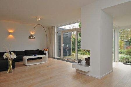 Huis te koop: Mahlerlaan 21 1411 HW Naarden - Photo 2