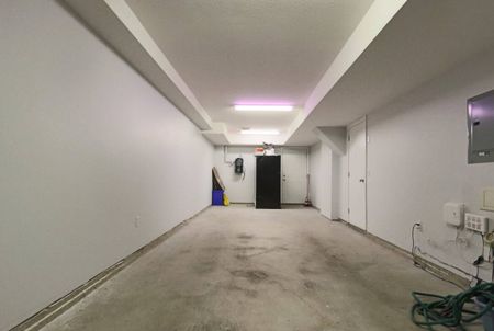 50-16588 Fraser Highway, Surrey - Photo 3