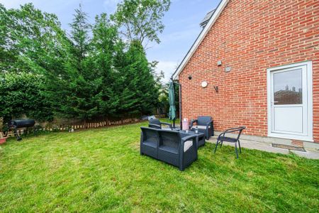 2 bedroom detached house to rent - Photo 4