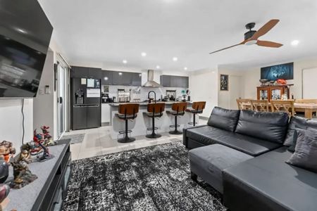 29 Tiffany Ct - Photo 2