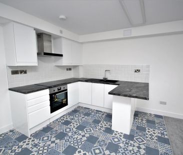 2 bedroom flat to rent - Photo 6