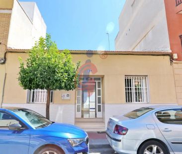 Casa o chalet de alquiler en Calle Miguel Hernández, 39, Pueblo - Foto 2