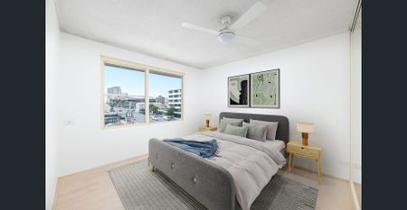 Light-filled beachside living - Photo 3