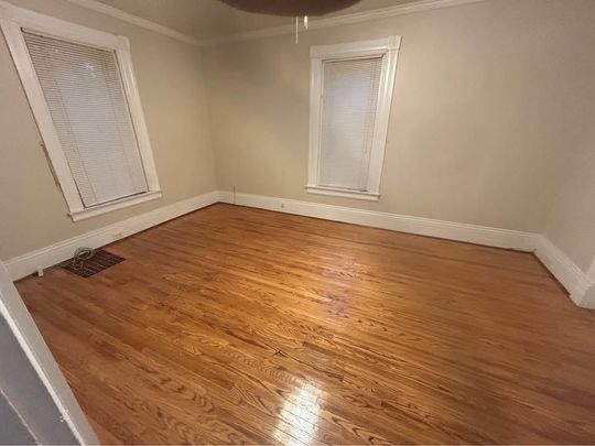 For Lease - 94 Bloor Street Unit# 1, Oshawa, Ontario - Photo 1