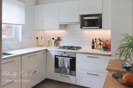 3 bedroom maisonette to rent - Photo 4