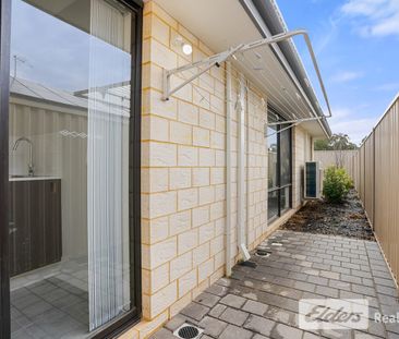 13 Benderson Road, Champion Lakes, WA 6111 - Photo 1