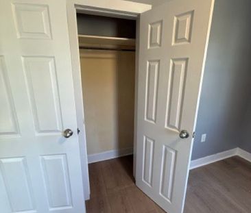 For Lease - 4143 Welland Street, Niagara Falls, Ontario - Photo 4