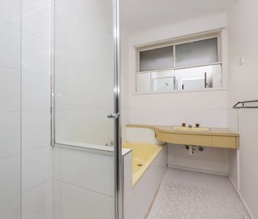 CONVENIENT AND COMFORTABLE LIVING! - Photo 6