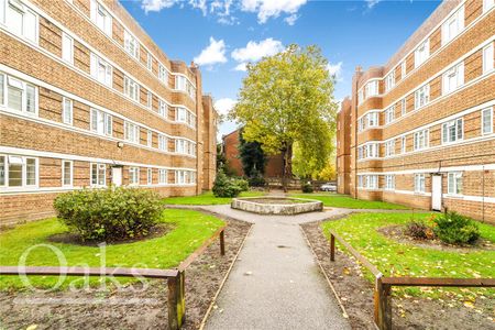 Warwick Gardens, Thornton Heath, Surrey - Photo 5