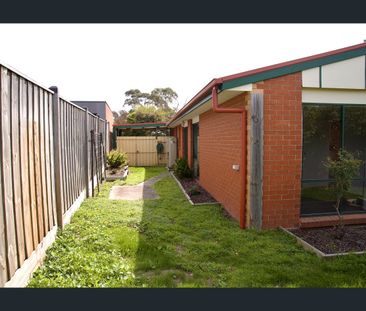 1 Kilparra Court, Mornington, Vic 3931 - Photo 6