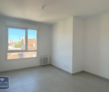 Location Appartement 3 pièces 59m² MARSEILLE 11ème - Photo 5