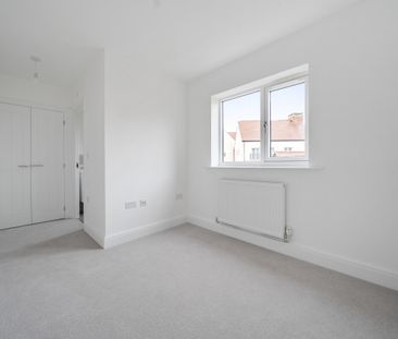 3 bedroom detached house to rent - Photo 6