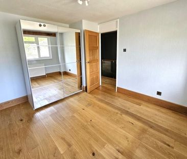 3 bedroom end of terrace house to rent - Photo 5