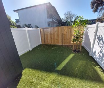 Ellerslie Townhouse - Photo 4