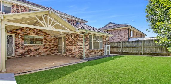 Sunny Duplex in the Heart of Castle Hill - Photo 2