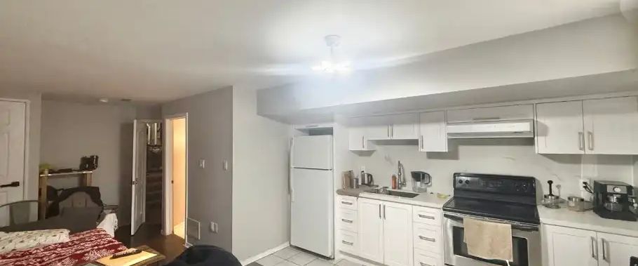 2-3304 Pinto Pl, Mississauga, Ontario L5B 1V7 | 3304 Pinto Place, Mississauga - Photo 1