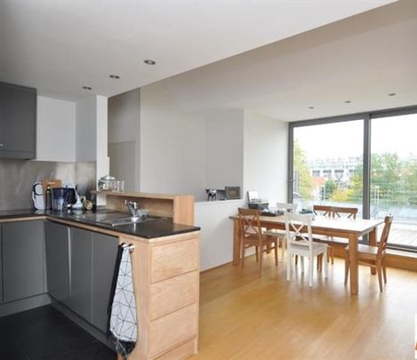 Appartement te huur - Photo 1