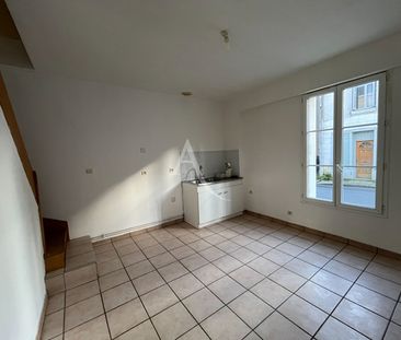 Location maison 3 pièces, 42.00m², Château-Renault - Photo 6