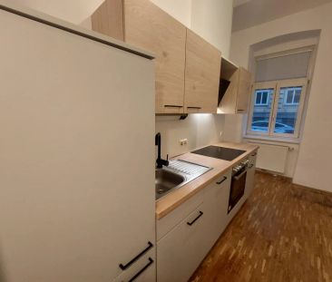 Nur schriftliche Anfragen! Unbefristete Wohnung mit süßem Eigengarten - Photo 2