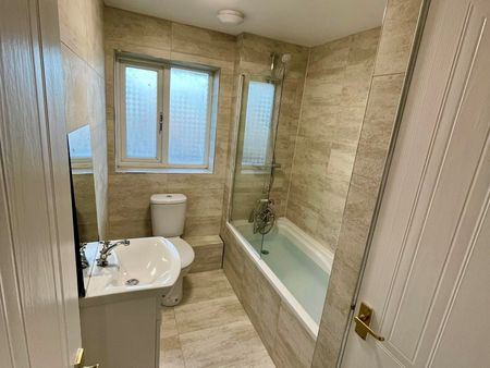 Bluebell Walk, Brandon - Photo 3