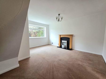 3 bedroom end of terrace house to rent - Photo 2