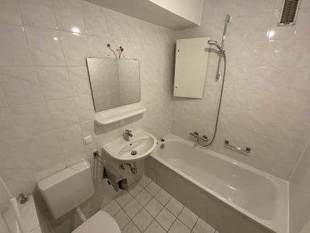 Demnächst frei! 3-Zimmer-Wohnung in Neustadt an der Weinstraße - Photo 2